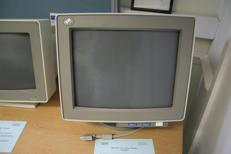 0135-monitor